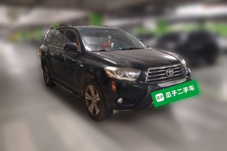 Used Toyota Highlander 2009 2.7L Two-Wheel Drive 7-Seater Luxury Edition Front Right 45 Deg