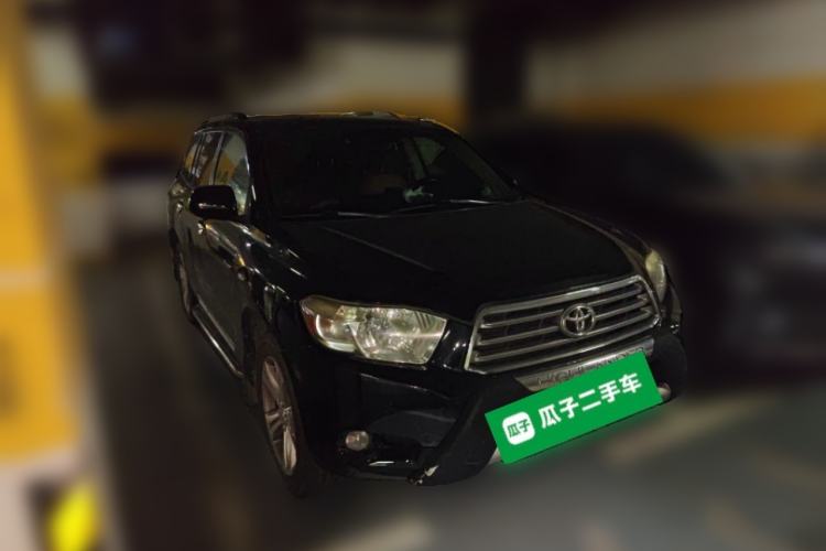 Used Toyota Highlander 2009 2.7L Two-Wheel Drive 7-Seater Luxury Edition Front Right 45 Deg