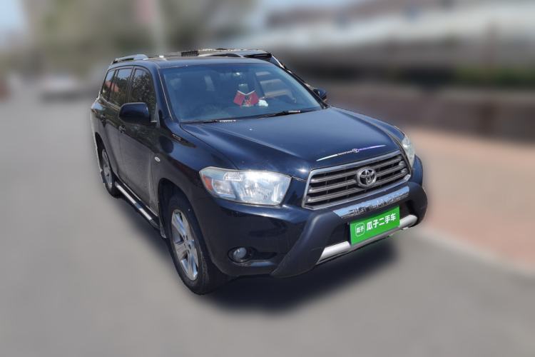 Used Toyota Highlander 2009 3.5L 4x4 7-Seater Luxury Edition with Navigation Front Right 45 Deg