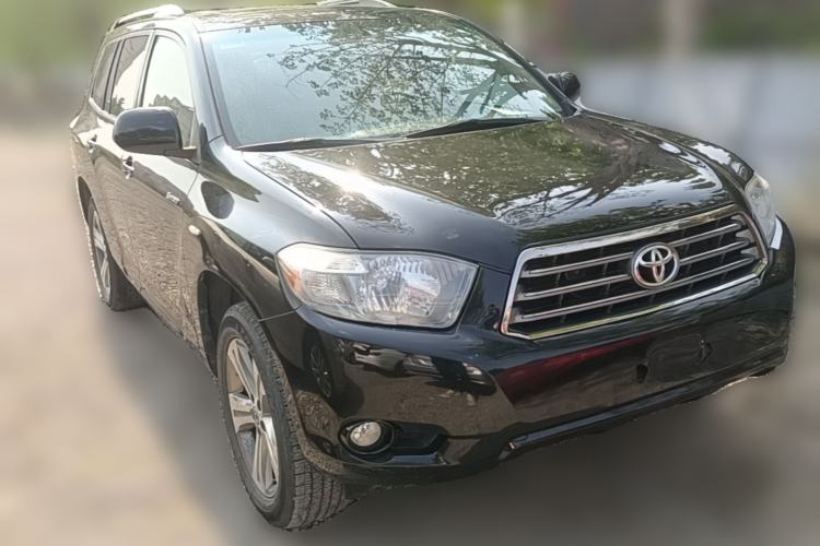 Used Toyota Highlander 2009 2.7L Two-Wheel Drive 7-Seater Luxury Edition Front Right 45 Deg