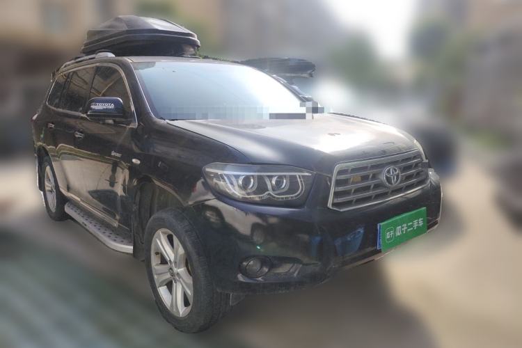 Used Toyota Highlander 2009 2.7L Two-Wheel Drive 7-Seater Supreme Edition Front Right 45 Deg