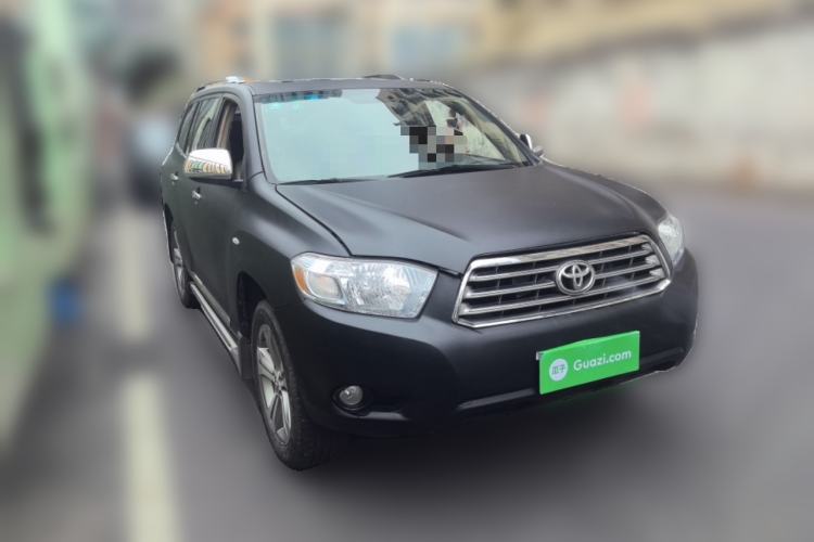 Used Toyota Highlander 2009 2.7L Two-Wheel Drive 7-Seater Luxury Edition Front Right 45 Deg