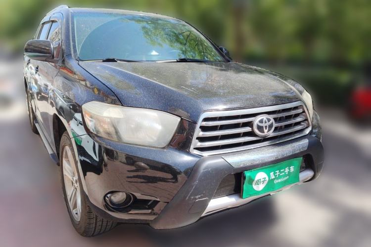 Used Toyota Highlander 2009 2.7L Two-Wheel Drive 7-Seater Luxury Edition Front Right 45 Deg