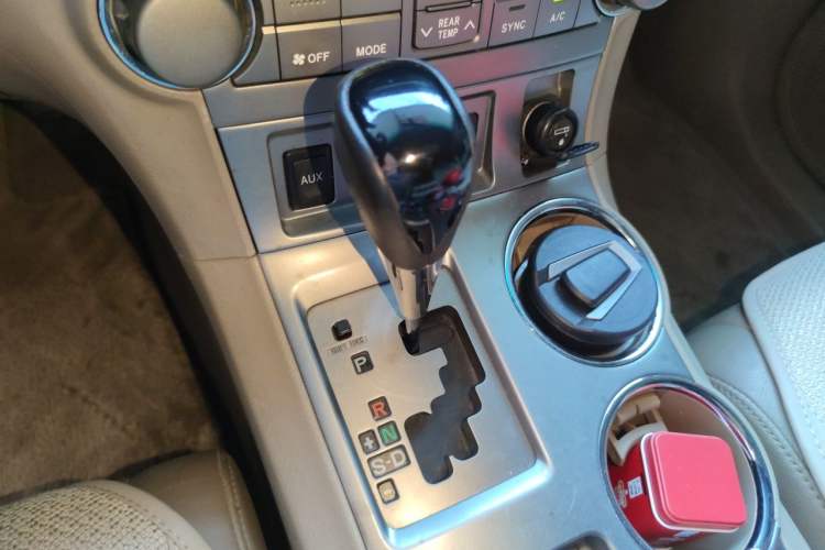Used Toyota Highlander 2009 3.5L 4x4 7-Seater Luxury Edition Gear Lever