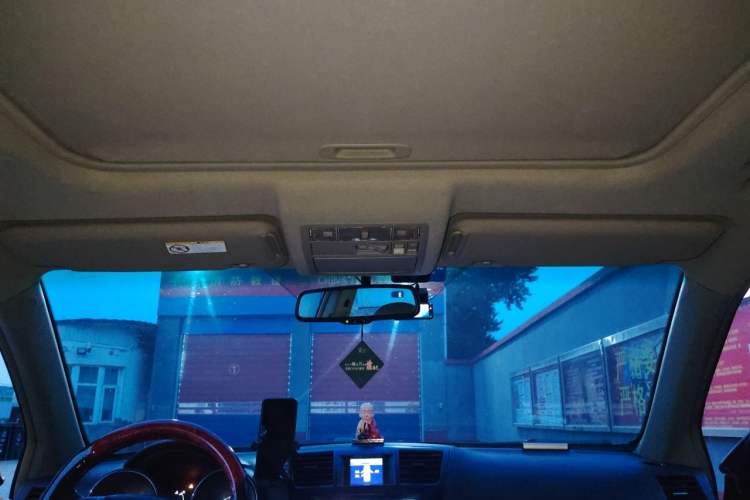 Used Toyota Highlander 2009 2.7L Two-Wheel Drive 7-Seater Supreme Edition Headliner