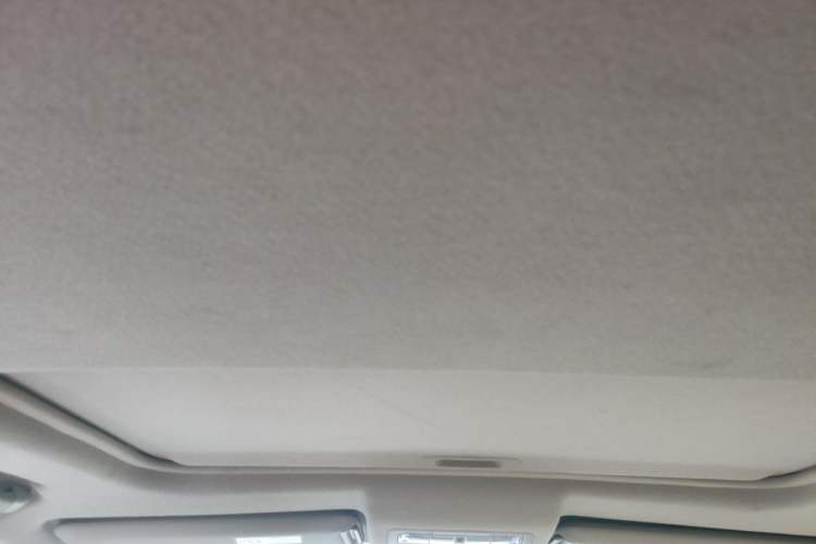Used Toyota Highlander 2009 2.7L Two-Wheel Drive 7-Seater Luxury Edition Headliner