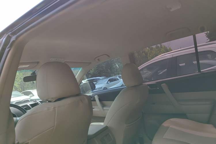 Used Toyota Highlander 2009 2.7L 2WD 5-Seater Elite Edition Headliner