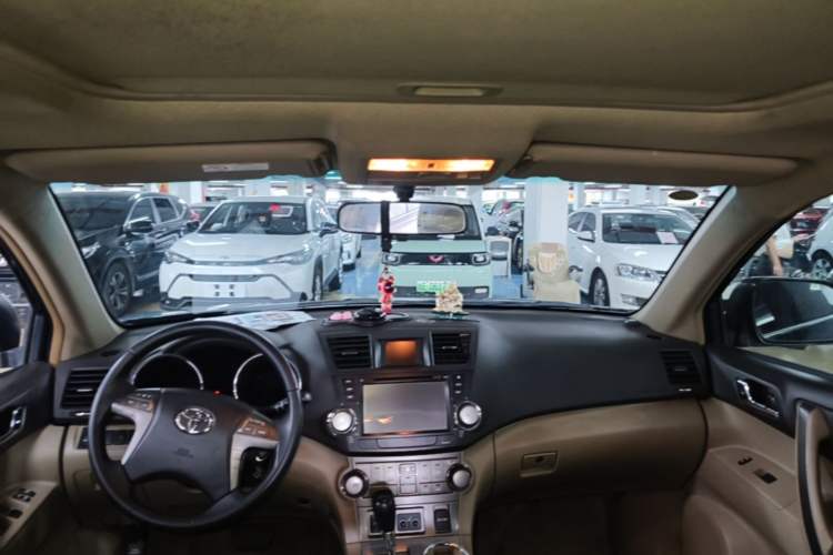Used Toyota Highlander 2009 2.7L Two-Wheel Drive 7-Seater Luxury Navigation Edition Headliner