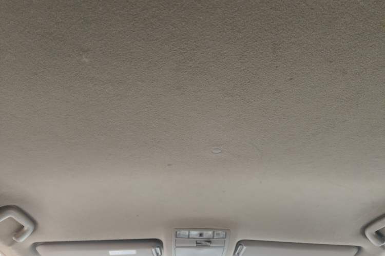 Used Toyota Highlander 2009 2.7L Two-Wheel Drive 5-Seater Sport Edition Headliner