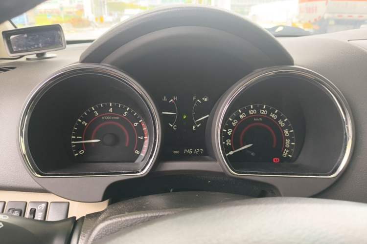 Used Toyota Highlander 2009 2.7L Two-Wheel Drive 7-Seater Luxury Edition Instrument Cluster