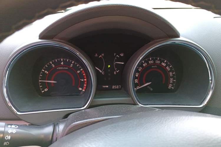 Used Toyota Highlander 2009 2.7L Two-Wheel Drive 7-Seater Luxury Edition Instrument Cluster