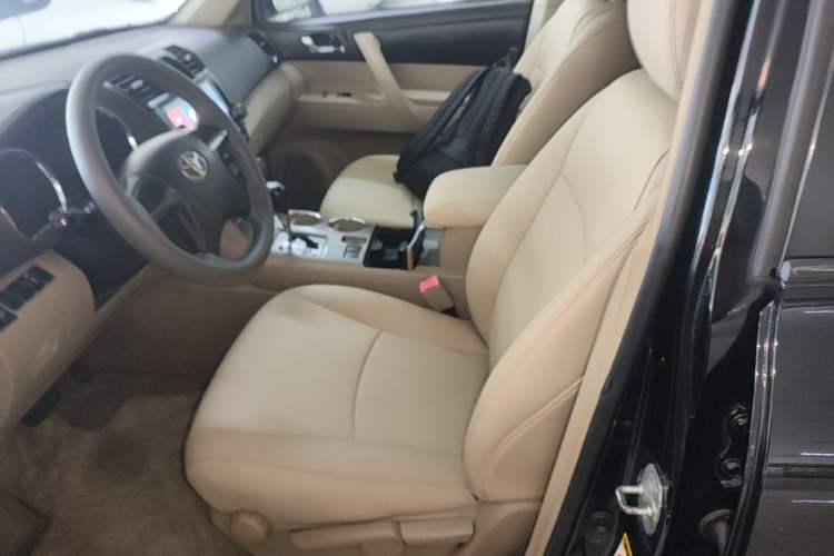 Used Toyota Highlander 2009 2.7L 2WD 7-Seater Elite Edition Left Front Seat
