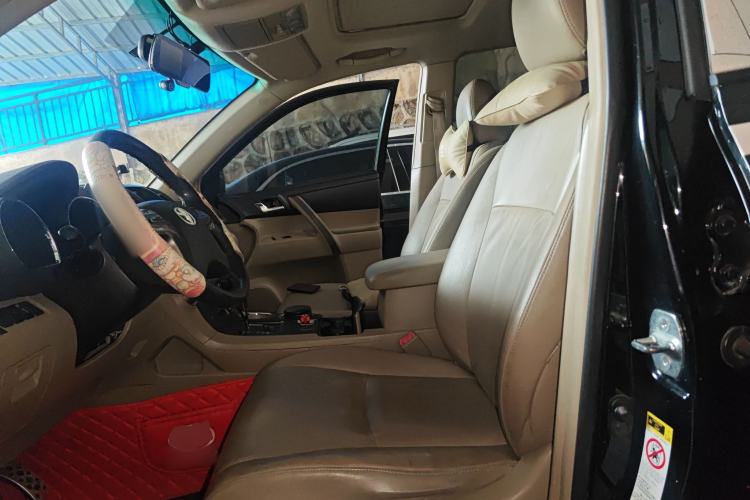 Used Toyota Highlander 2009 2.7L Two-Wheel Drive 7-Seater Luxury Edition Left Front Seat