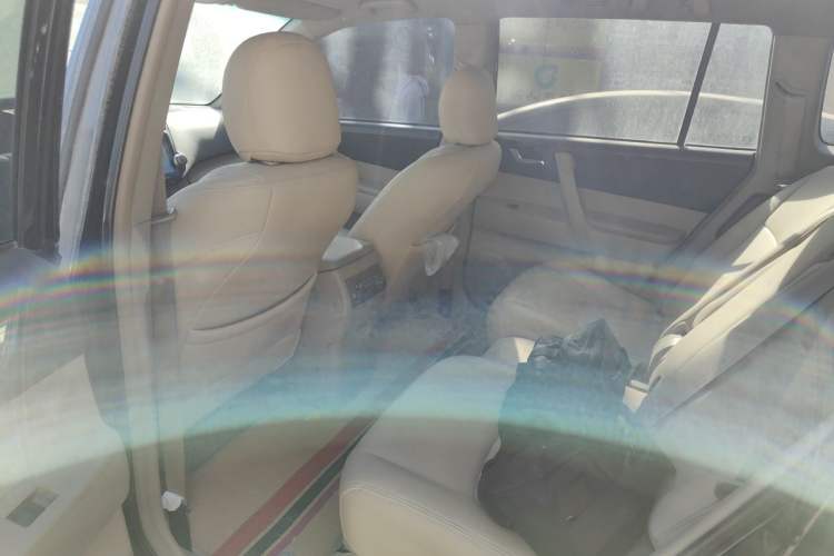 Used Toyota Highlander 2009 3.5L 4x4 7-Seater Elite Edition Left Rear Seat