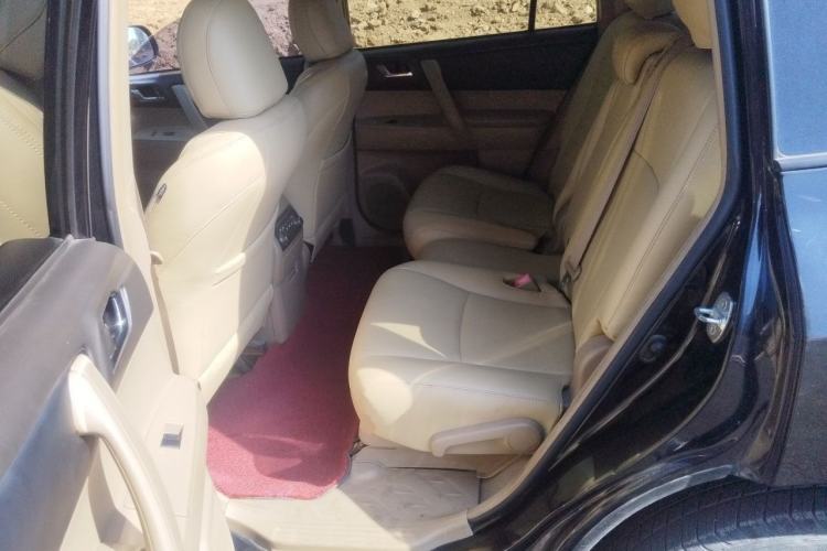 Used Toyota Highlander 2009 3.5L 4x4 7-Seater Elite Edition Left Rear Seat