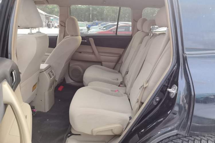 Used Toyota Highlander 2009 2.7L 2WD 5-Seater Elite Edition Left Rear Seat