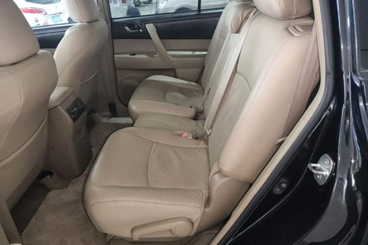 Used Toyota Highlander 2009 2.7L 2WD 7-Seater Elite Edition Left Rear Seat