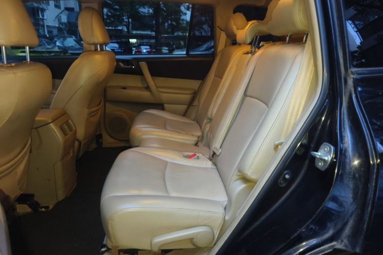 Used Toyota Highlander 2009 2.7L 2WD 5-Seater Elite Edition Left Rear Seat