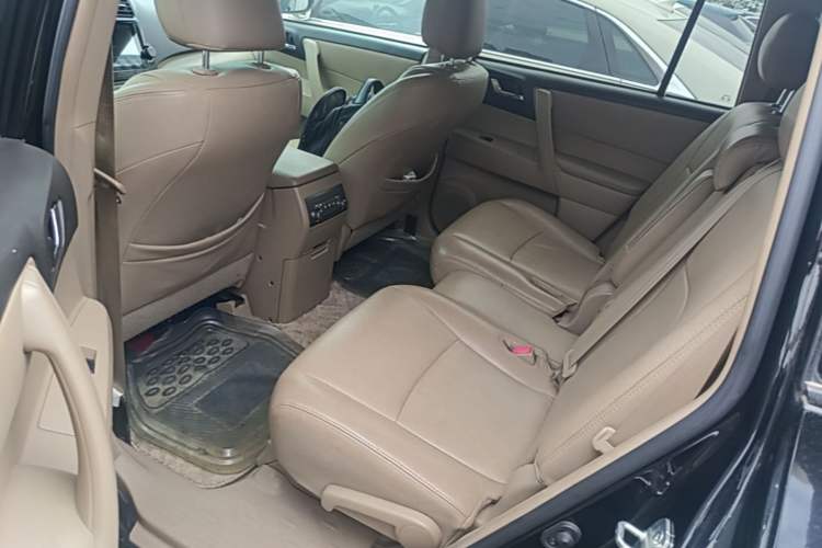 Used Toyota Highlander 2009 2.7L 2WD 7-Seater Elite Edition Left Rear Seat