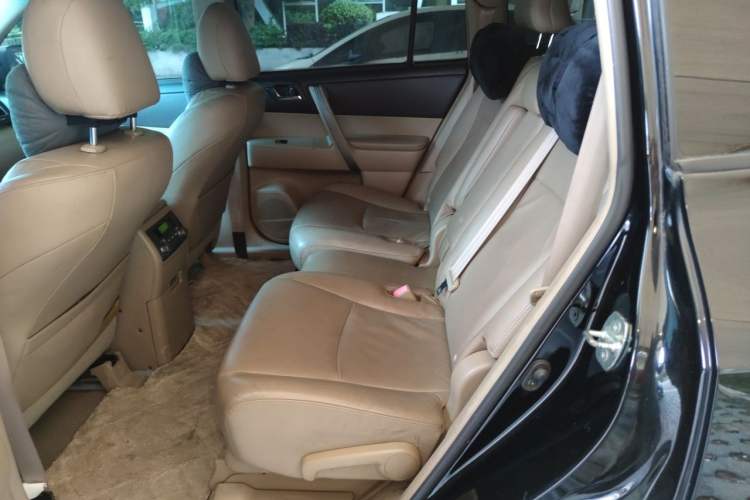 Used Toyota Highlander 2009 3.5L 4x4 7-Seater Luxury Edition Left Rear Seat