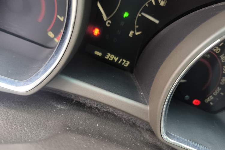Used Toyota Highlander 2009 3.5L 4x4 7-Seater Luxury Edition Odometer Close Up