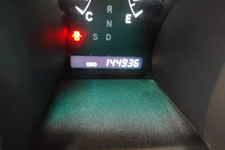 Used Toyota Highlander 2009 2.7L 2WD 5-Seater Elite Edition Odometer Close Up