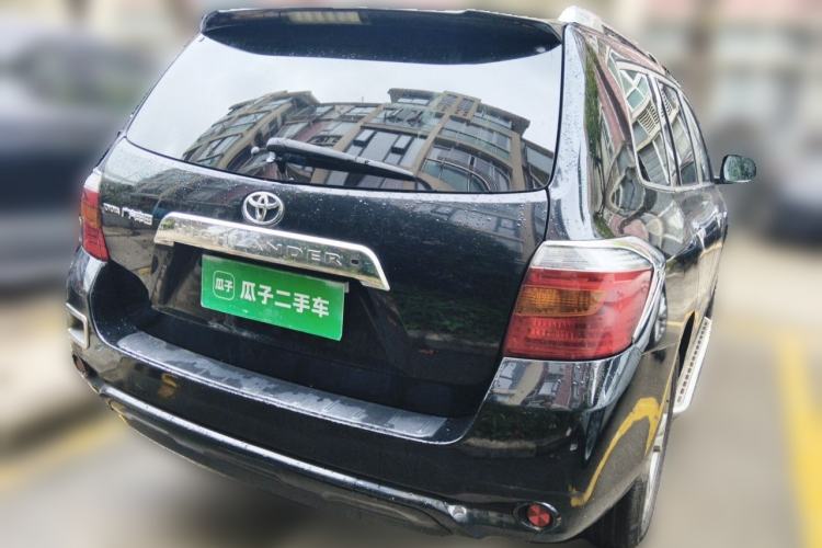 Used Toyota Highlander 2009 2.7L Two-Wheel Drive 7-Seater Luxury Edition Rear