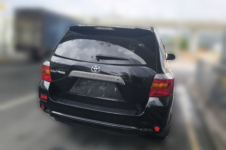 Used Toyota Highlander 2009 2.7L Two-Wheel Drive 7-Seater Luxury Edition Rear