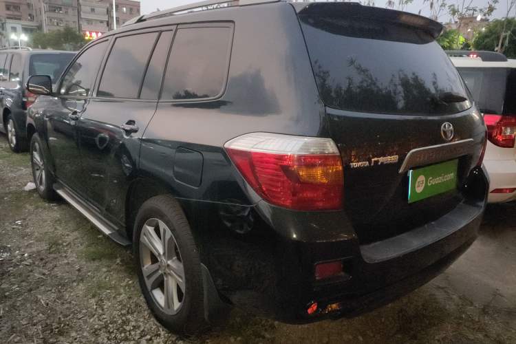 Used Toyota Highlander 2009 2.7L Two-Wheel Drive 5-Seater Sport Edition Rear Left 45 Deg