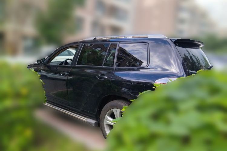 Used Toyota Highlander 2009 2.7L Two-Wheel Drive 7-Seater Luxury Edition Rear Left 45 Deg