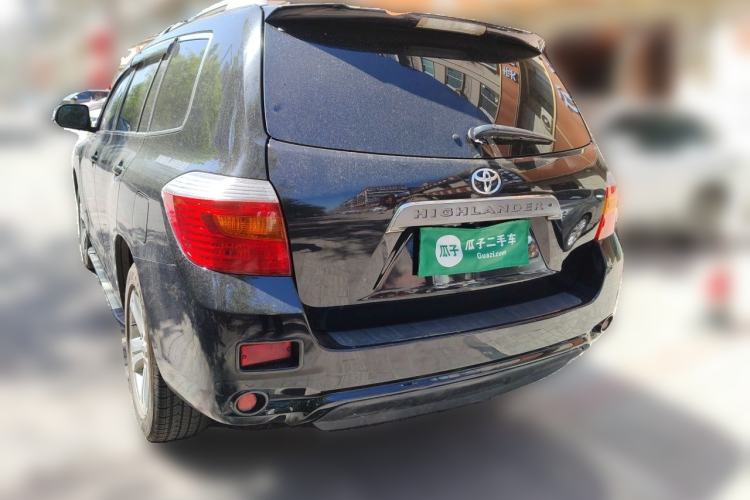 Used Toyota Highlander 2009 2.7L Two-Wheel Drive 7-Seater Luxury Edition Rear Left 45 Deg