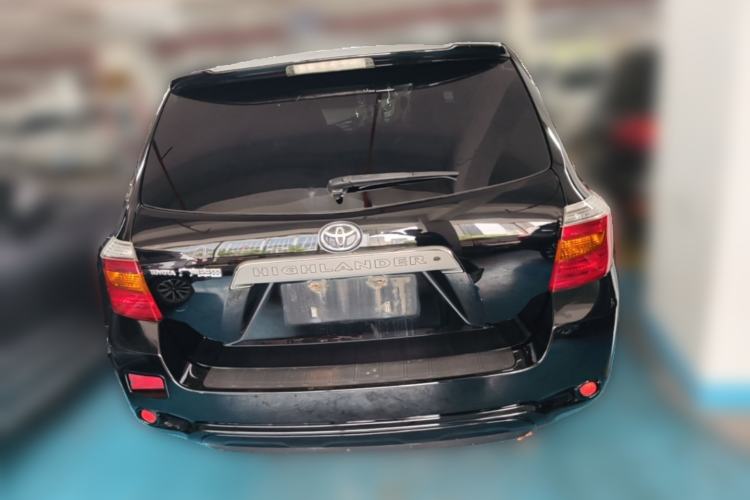 Used Toyota Highlander 2009 2.7L Two-Wheel Drive 7-Seater Luxury Navigation Edition Rear