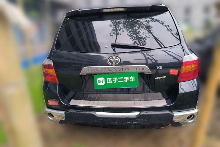 Used Toyota Highlander 2009 2.7L Two-Wheel Drive 7-Seater Luxury Edition Rear