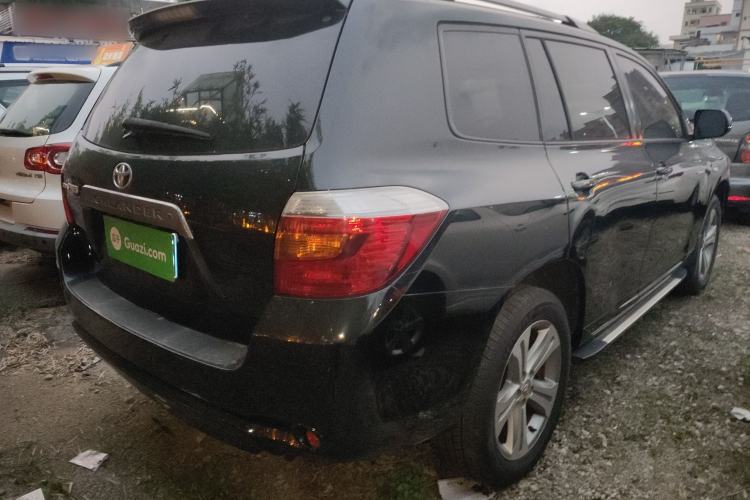 Used Toyota Highlander 2009 2.7L Two-Wheel Drive 5-Seater Sport Edition Rear Right 45 Deg