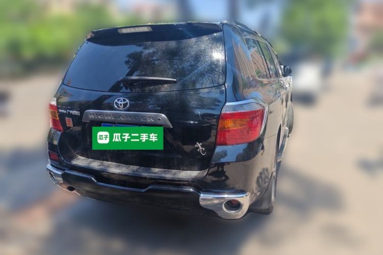 Used Toyota Highlander 2009 2.7L Two-Wheel Drive 7-Seater Luxury Edition Rear Right 45 Deg