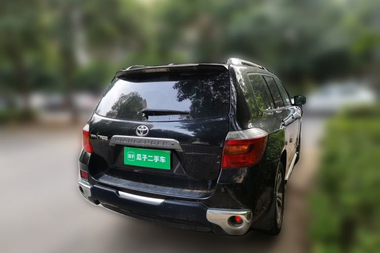 Used Toyota Highlander 2009 2.7L Two-Wheel Drive 7-Seater Luxury Edition Rear Right 45 Deg