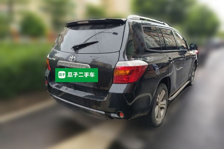 Used Toyota Highlander 2009 2.7L Two-Wheel Drive 5-Seater Sport Edition Rear Right 45 Deg