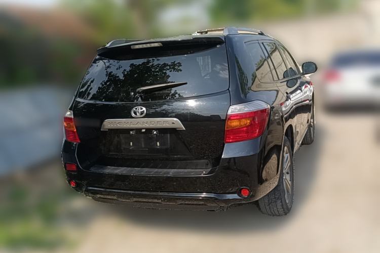 Used Toyota Highlander 2009 2.7L Two-Wheel Drive 7-Seater Luxury Edition Rear Right 45 Deg