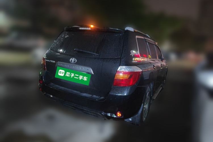 Used Toyota Highlander 2009 2.7L Two-Wheel Drive 7-Seater Luxury Edition Rear Right 45 Deg