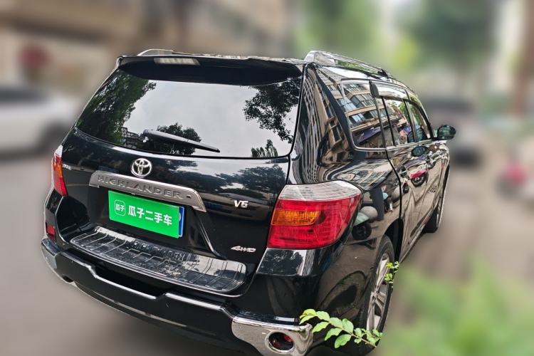 Used Toyota Highlander 2009 3.5L 4x4 7-Seater Luxury Edition Rear Right 45 Deg
