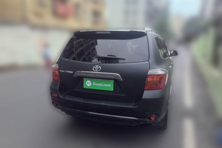 Used Toyota Highlander 2009 2.7L Two-Wheel Drive 7-Seater Luxury Edition Rear Right 45 Deg