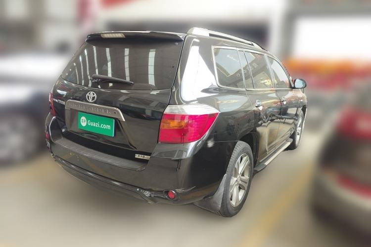 Used Toyota Highlander 2009 2.7L Two-Wheel Drive 7-Seater Luxury Edition Rear Right 45 Deg