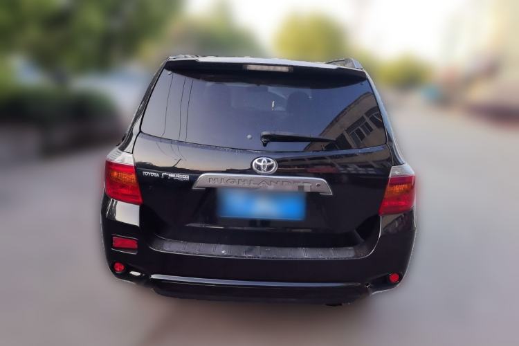 Used Toyota Highlander 2009 2.7L Two-Wheel Drive 7-Seater Luxury Edition Rear