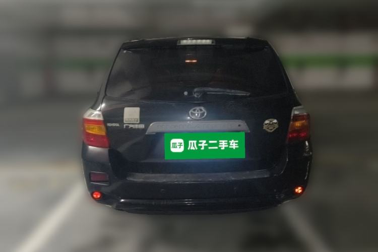 Used Toyota Highlander 2009 2.7L Two-Wheel Drive 7-Seater Luxury Edition Rear