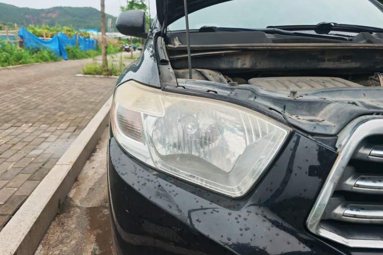 Used Toyota Highlander 2009 3.5L 4x4 7-Seater Elite Edition Right Front Headlight