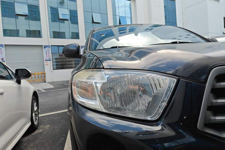 Used Toyota Highlander 2009 2.7L 2WD 5-Seater Elite Edition Right Front Headlight