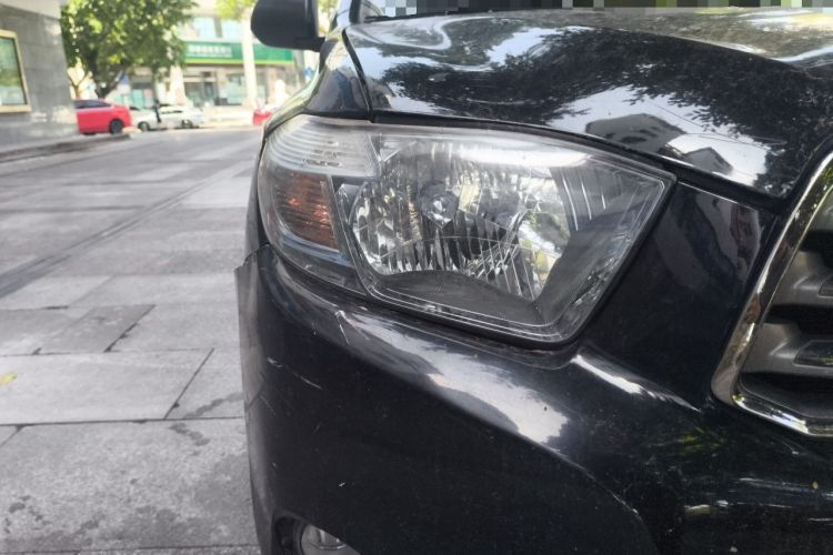 Used Toyota Highlander 2009 2.7L Two-Wheel Drive 7-Seater Luxury Edition Right Front Headlight