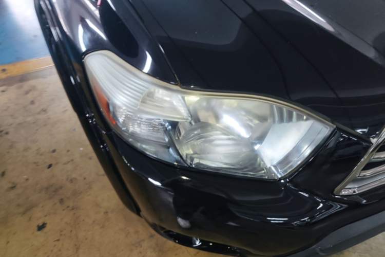 Used Toyota Highlander 2009 2.7L Two-Wheel Drive 7-Seater Luxury Navigation Edition Right Front Headlight