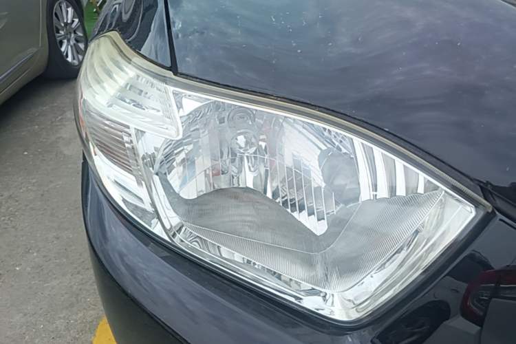 Used Toyota Highlander 2009 2.7L 2WD 7-Seater Elite Edition Right Front Headlight