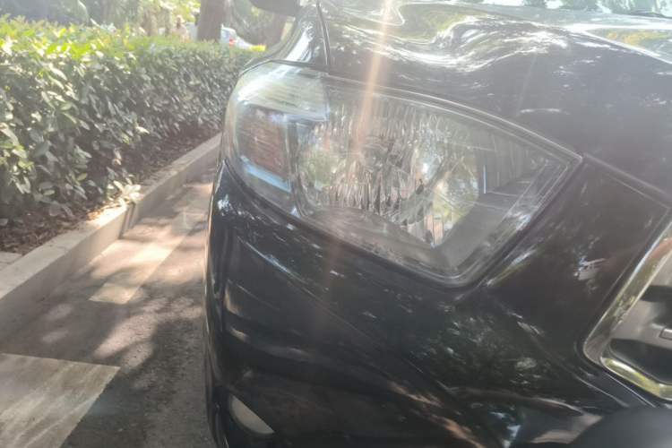 Used Toyota Highlander 2009 2.7L Two-Wheel Drive 7-Seater Luxury Edition Right Front Headlight